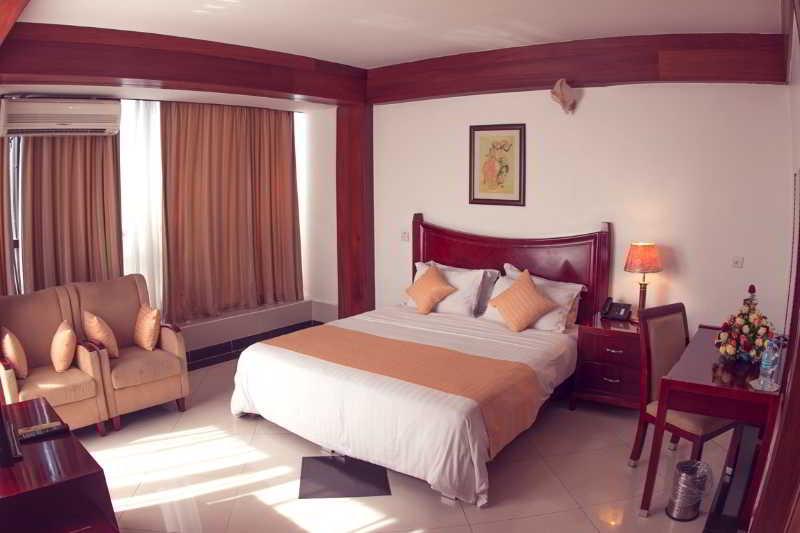 Peacock Hotel Dar es Salaam Ngoại thất bức ảnh