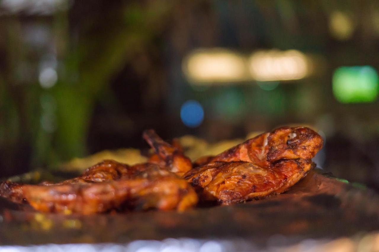 Peacock Hotel Dar es Salaam Ngoại thất bức ảnh