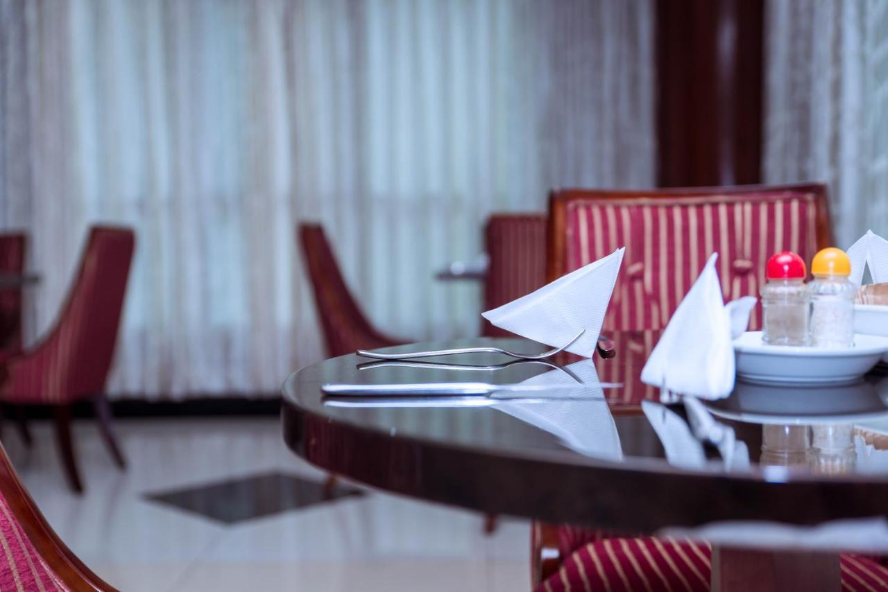 Peacock Hotel Dar es Salaam Ngoại thất bức ảnh