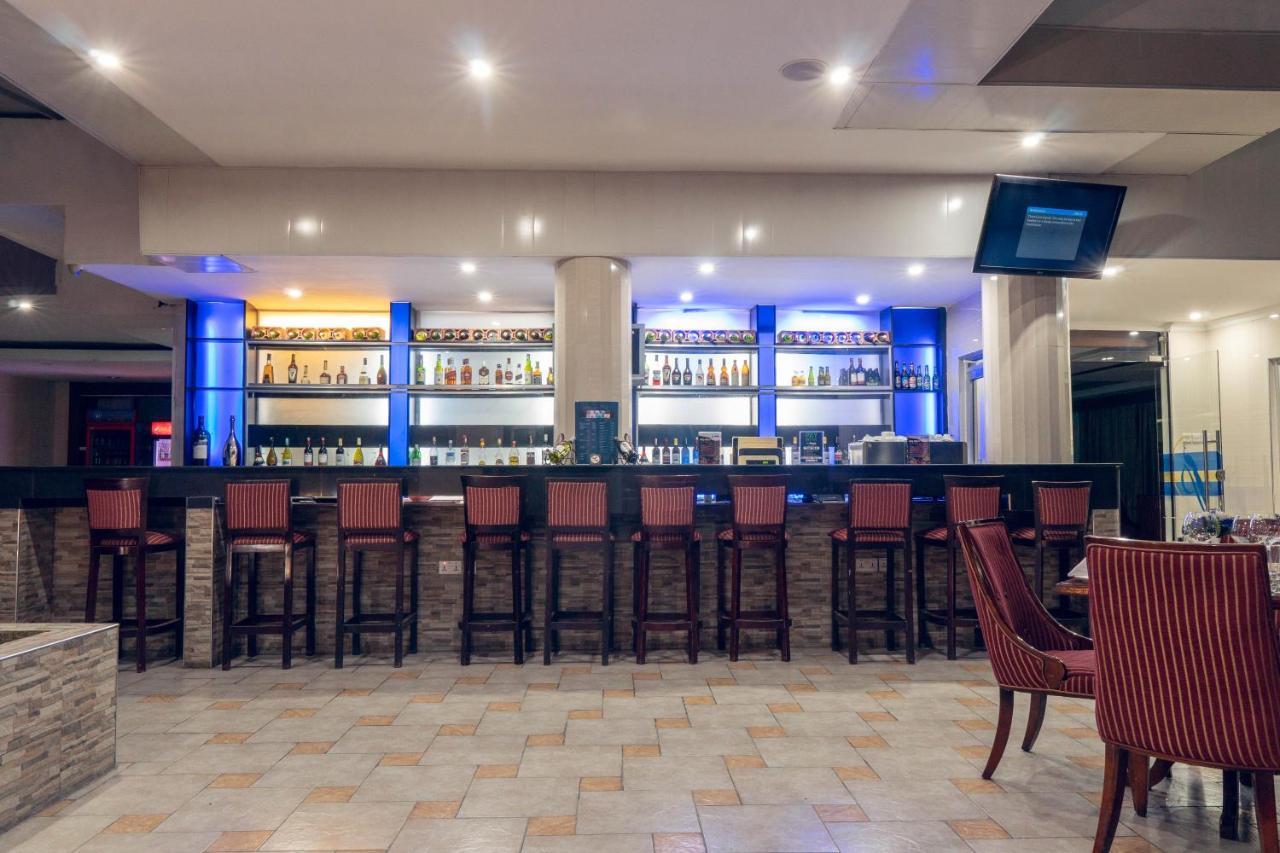 Peacock Hotel Dar es Salaam Ngoại thất bức ảnh