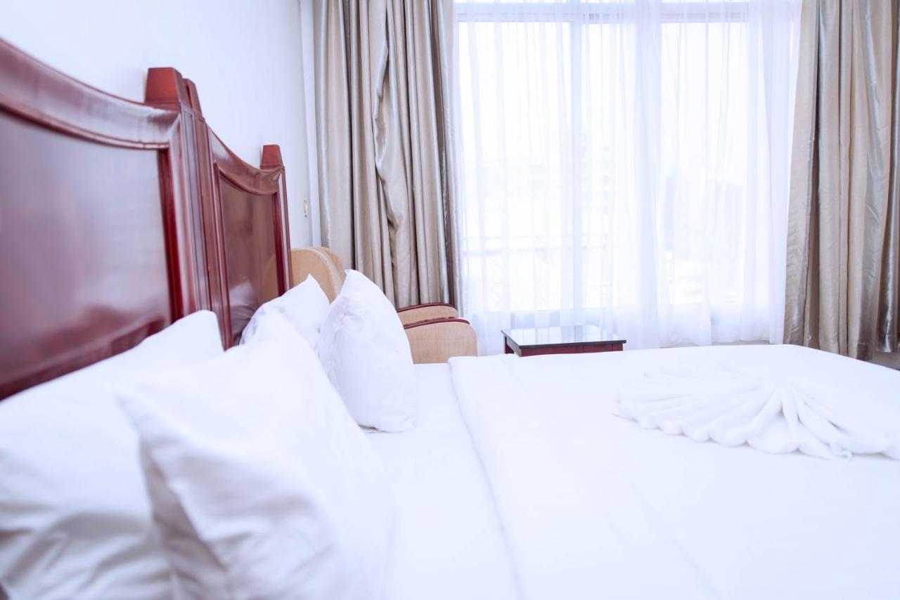 Peacock Hotel Dar es Salaam Ngoại thất bức ảnh
